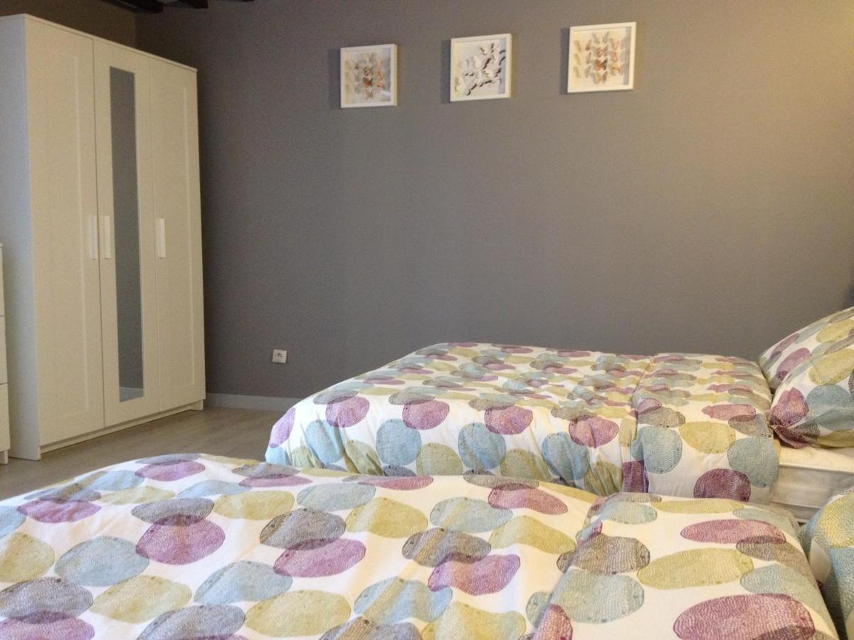Le Grand Rouget Apartment บูแคร์ ภายนอก รูปภาพ